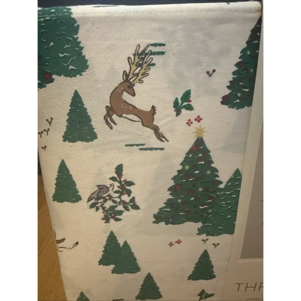 Threshold christmas cotton